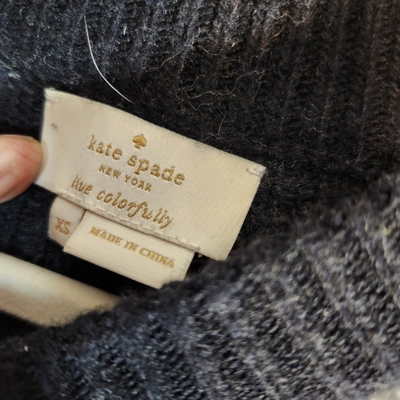 kate spade Black and White Penguin Crewneck Intarsia Sweater Sz XS - Picture 3 of 6